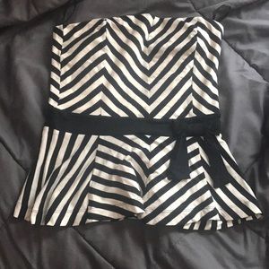 Stripped off the should shirt